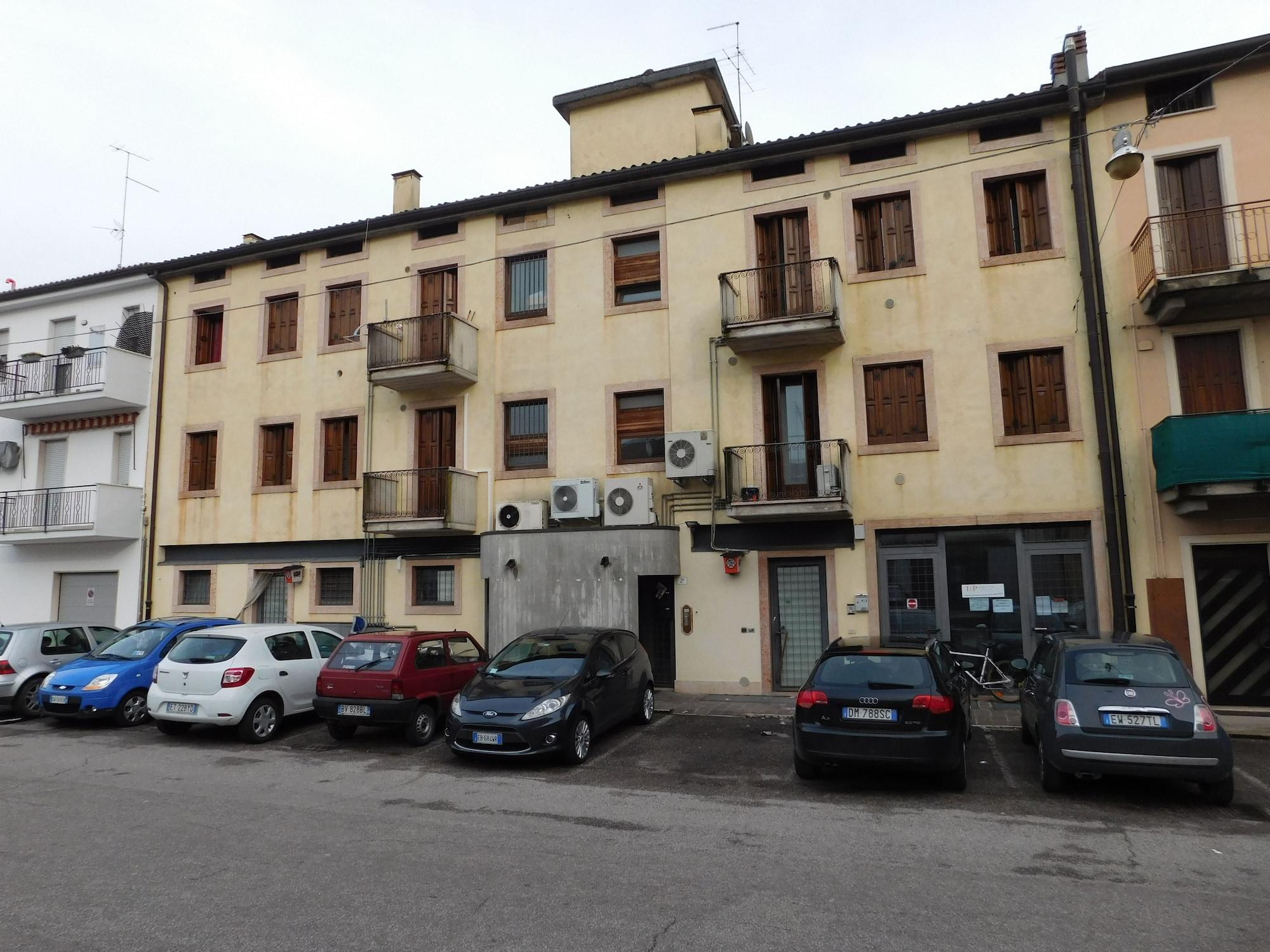 Residenza Meeting Aparthotel Verona Buitenkant foto