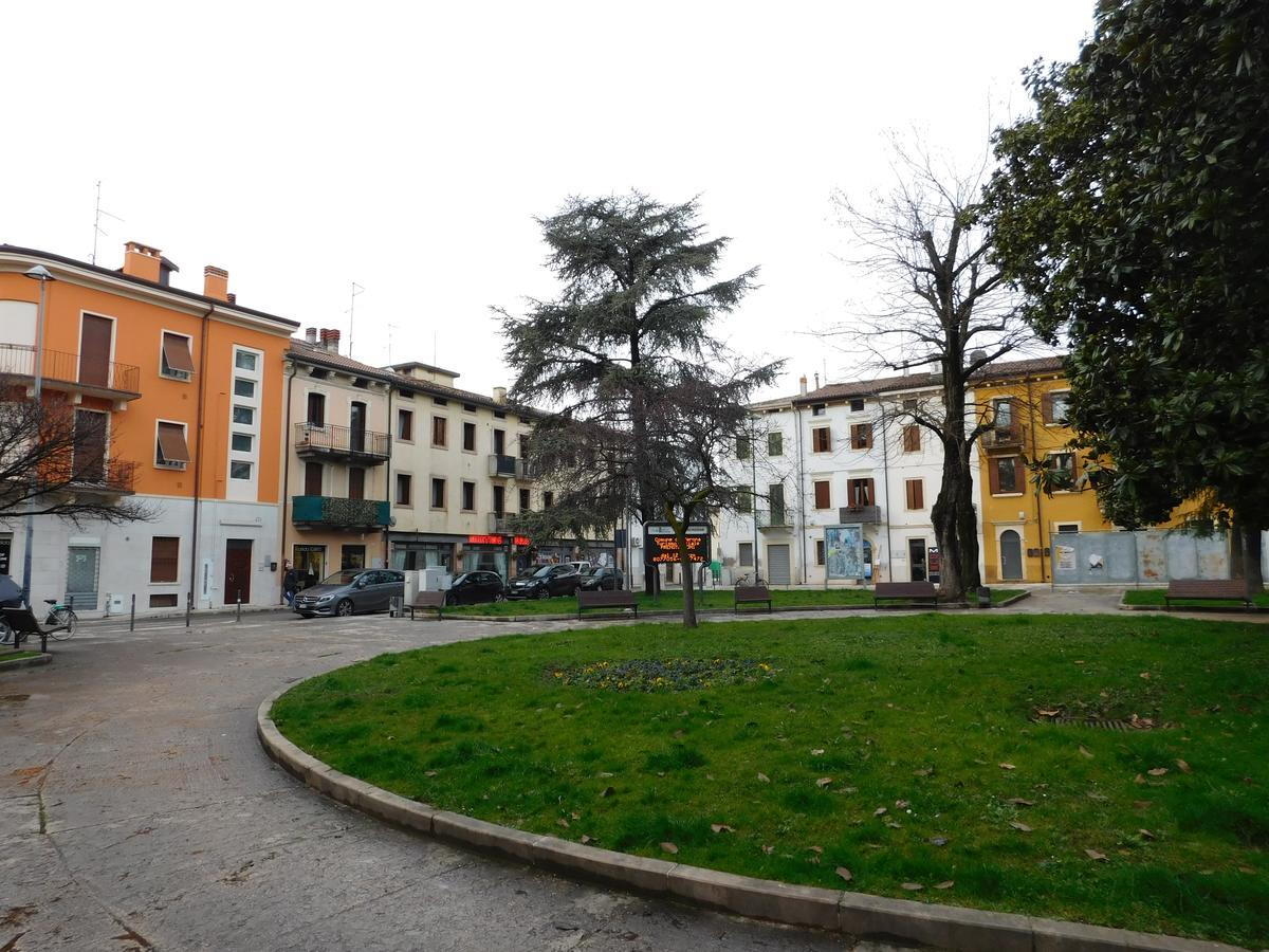 Residenza Meeting Aparthotel Verona Buitenkant foto